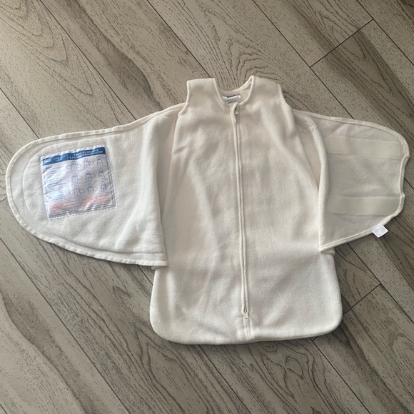 Halo Micro-Fleece Newborn SleepSack Swaddle - Picture 5 of 11